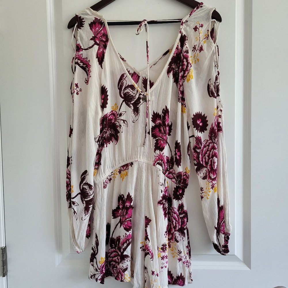 Billabong White and Purple Romper, size L